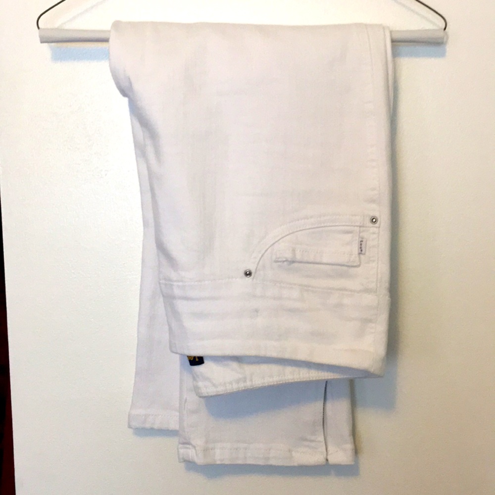 White jeans slim fit